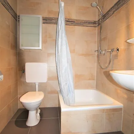 Διαμέρισμα Gutshaus U4 Φέμαρν