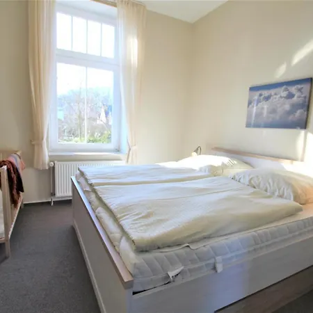 Gutshaus U4 Φέμαρν