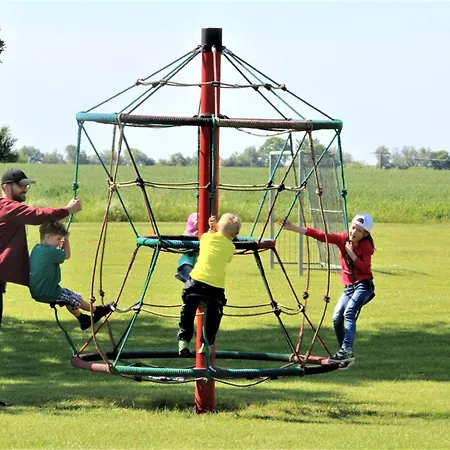 Διαμέρισμα Gutshaus U4 Φέμαρν